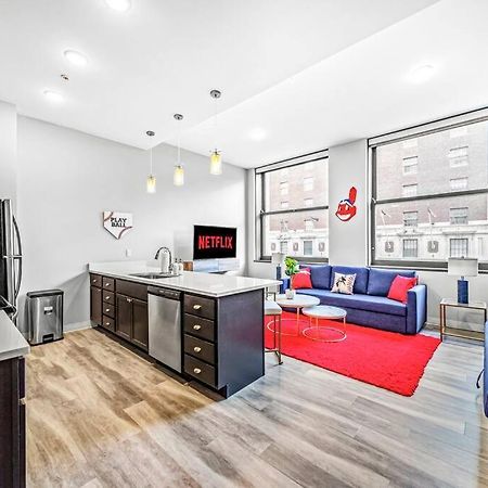 Ferienwohnung 2Br Unit In The Heart Of Dt With View Of Playhouse Square, Pool & Gym Access- 305 Cleveland Exterior foto